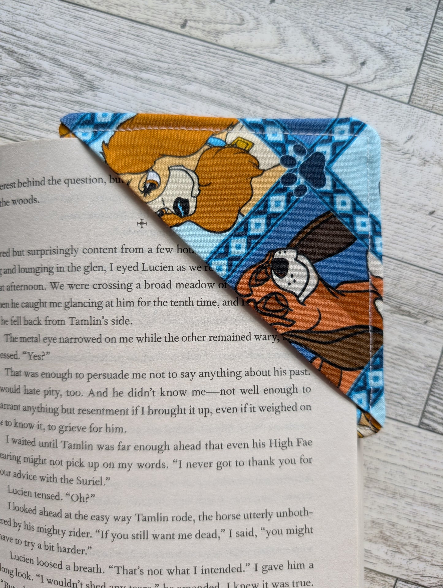 🐾 Dog-Inspired Fabric Corner Bookmark – Handmade for Book Lovers