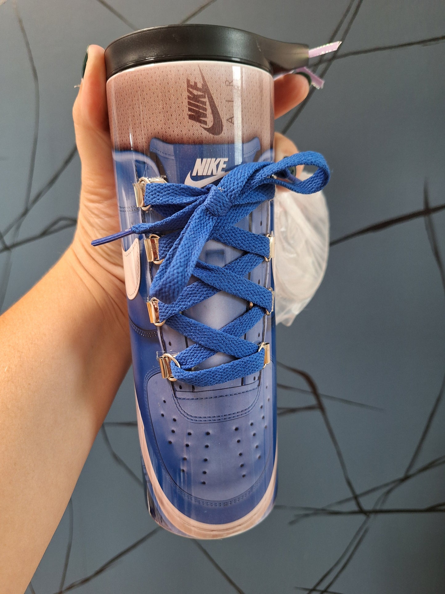 Sneaker Tumbler Cup – Nike-Inspired Shoe Drinkware with Real Laces